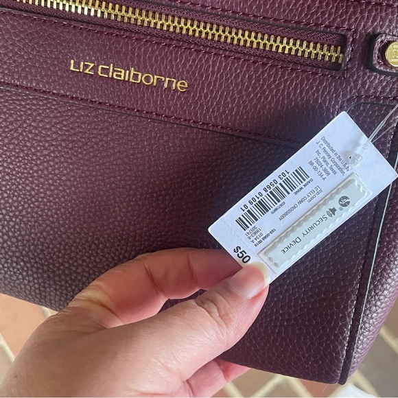 Liz Claiborne Plum Pebbled Leather Crossbody Bag — NWT - Picture 5 of 9